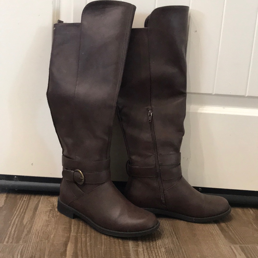 Knee high boots